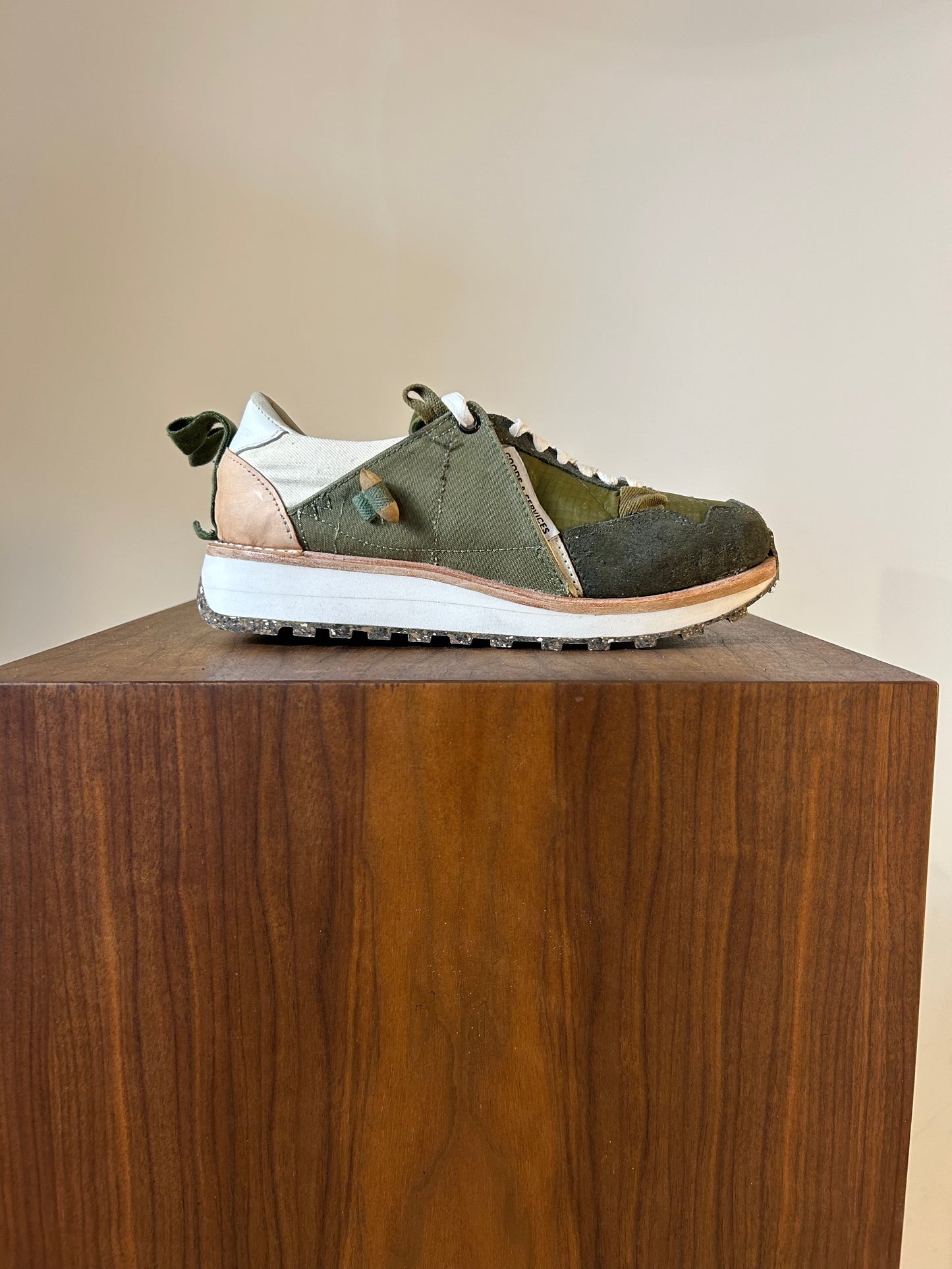 MS01 Sneaker