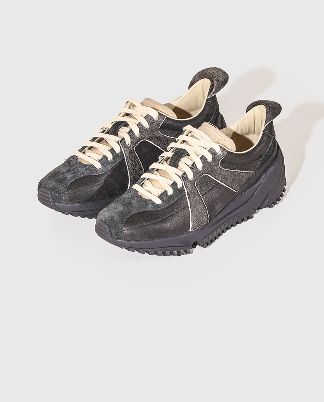 Expedition Trainer - Black