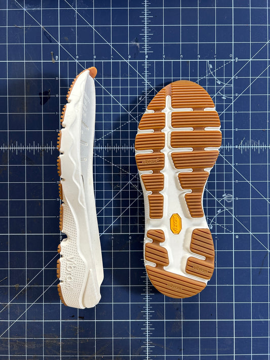 Vibram Y2K Sole Size 10 white/tan)