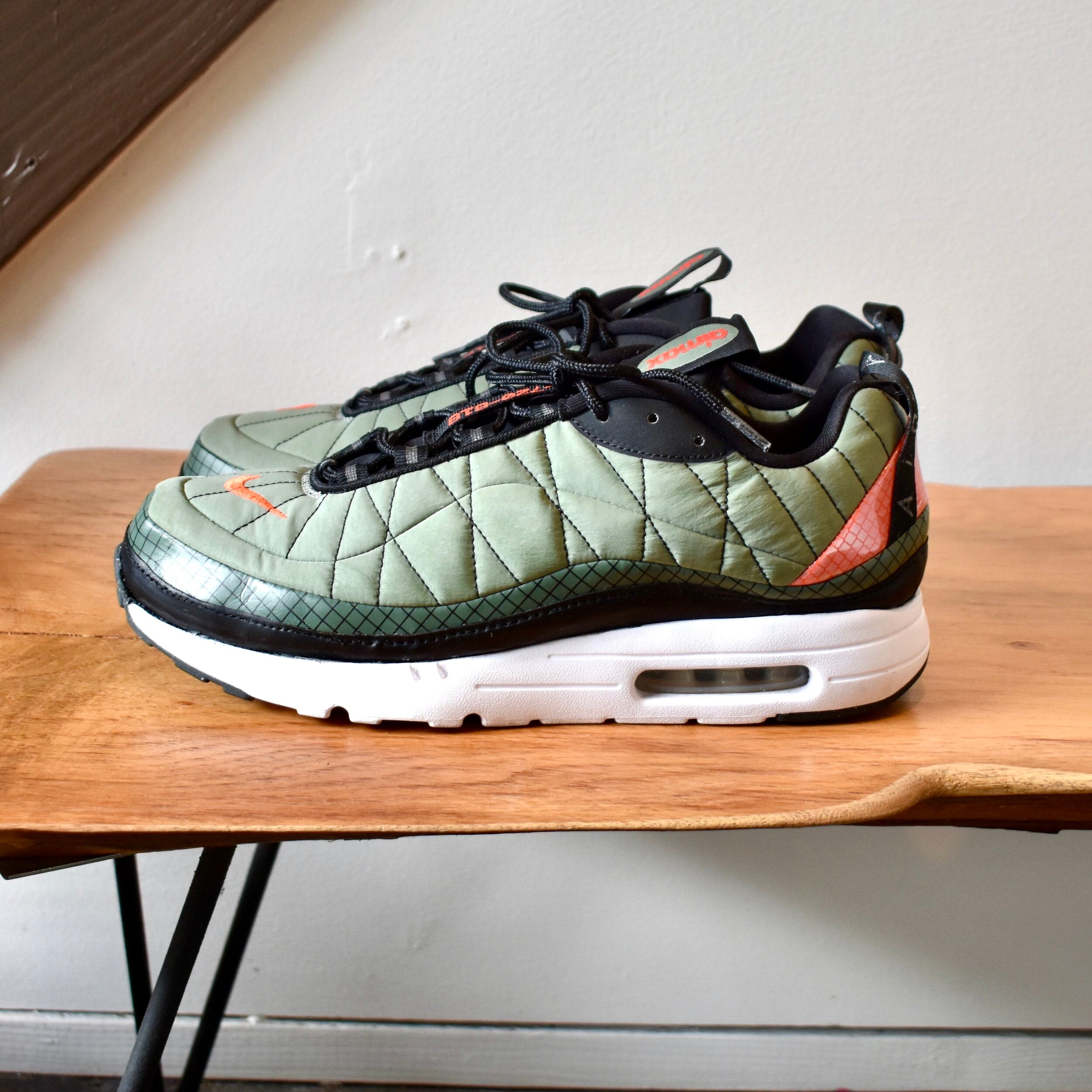 Nike air max sole hot sale swap